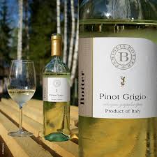 Вино Пино Гриджио (Pinot Grigio) купить в Дубае